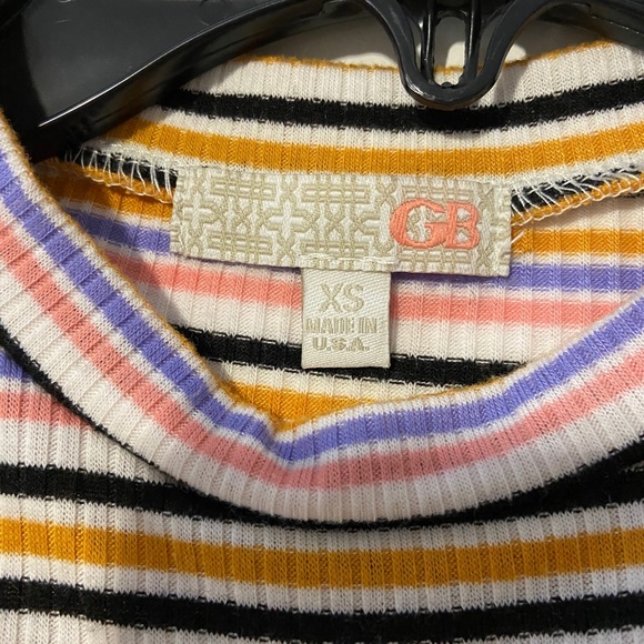 GB quarter sleeve top - Picture 2 of 2